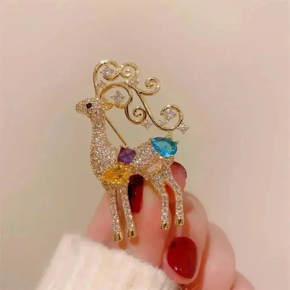 VQ Elk Brooch